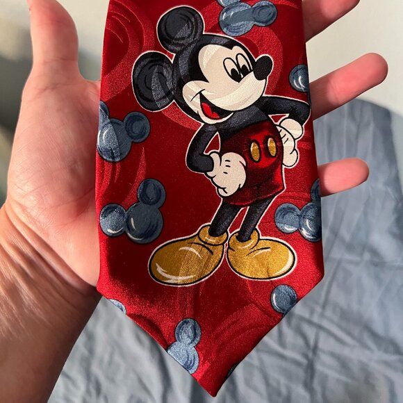 Disney Mickey Unlimited Red w Graphic Print Tie - Picture 1 of 3